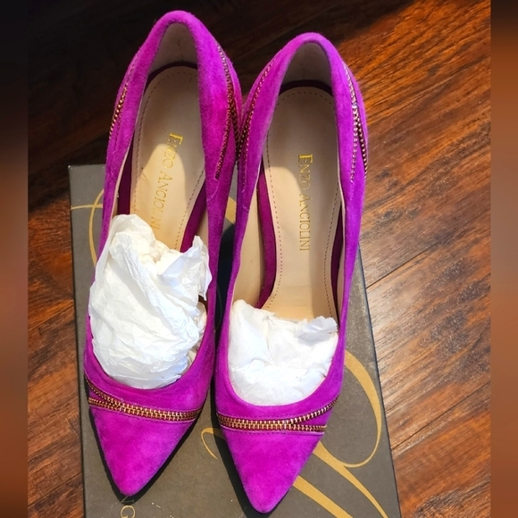 Enzo Angiolini Suede Pointy Heels Size 7 - Picture 2 of 7